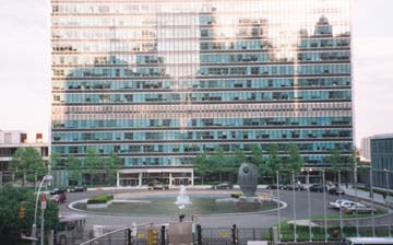 UnitedNat.JPG (19276 bytes)